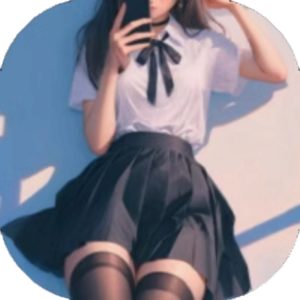 第一次亲密接触免广告小游戏在线玩